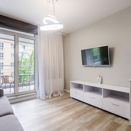 Petrovdom 408-467-471-277-377 In Central Park Cozy Apartments Kyiv Exterior photo