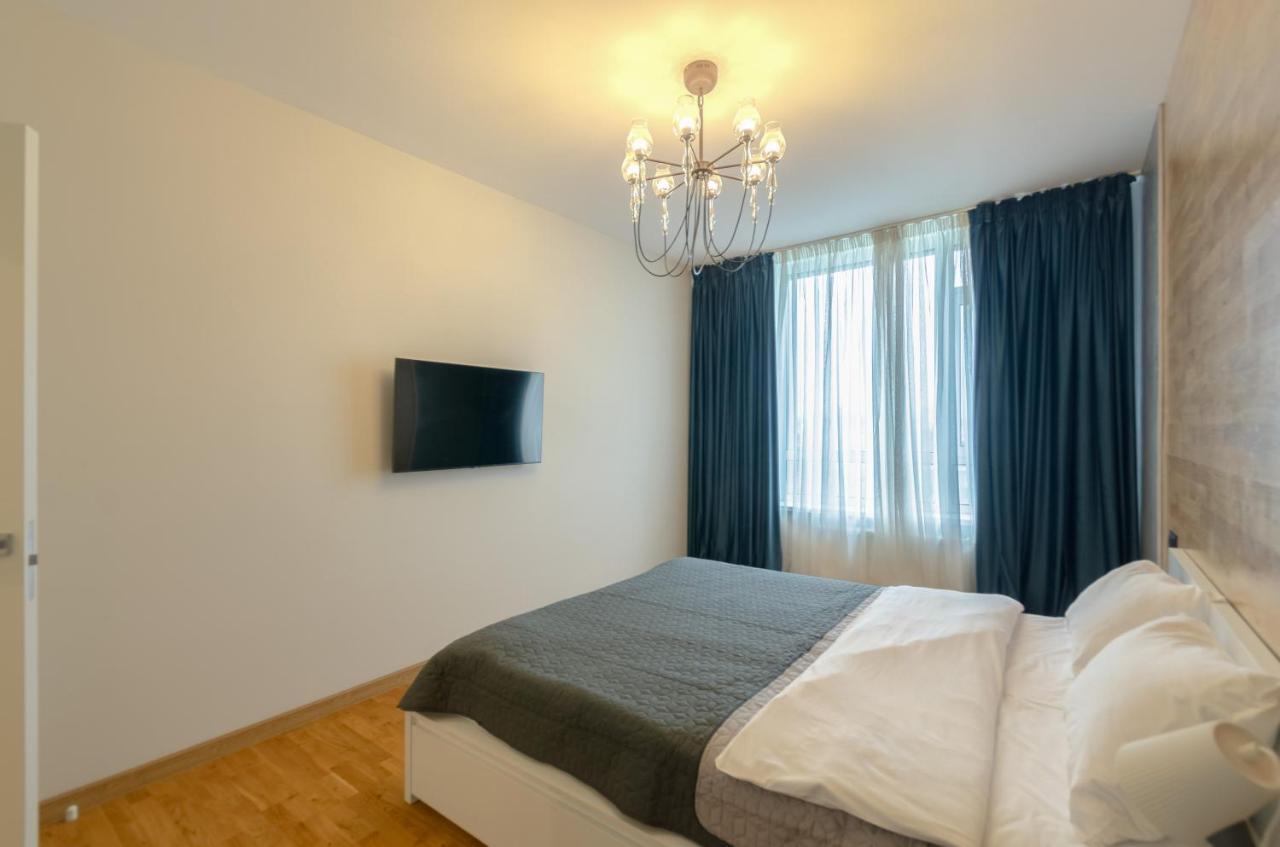 Petrovdom 408-467-471-277-377 In Central Park Cozy Apartments Kyiv Exterior photo