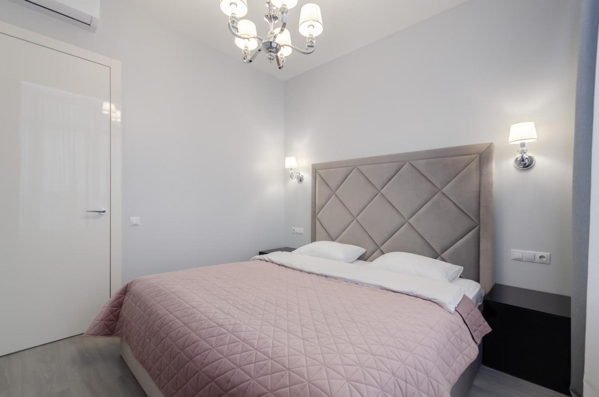 Petrovdom 408-467-471-277-377 In Central Park Cozy Apartments Kyiv Exterior photo