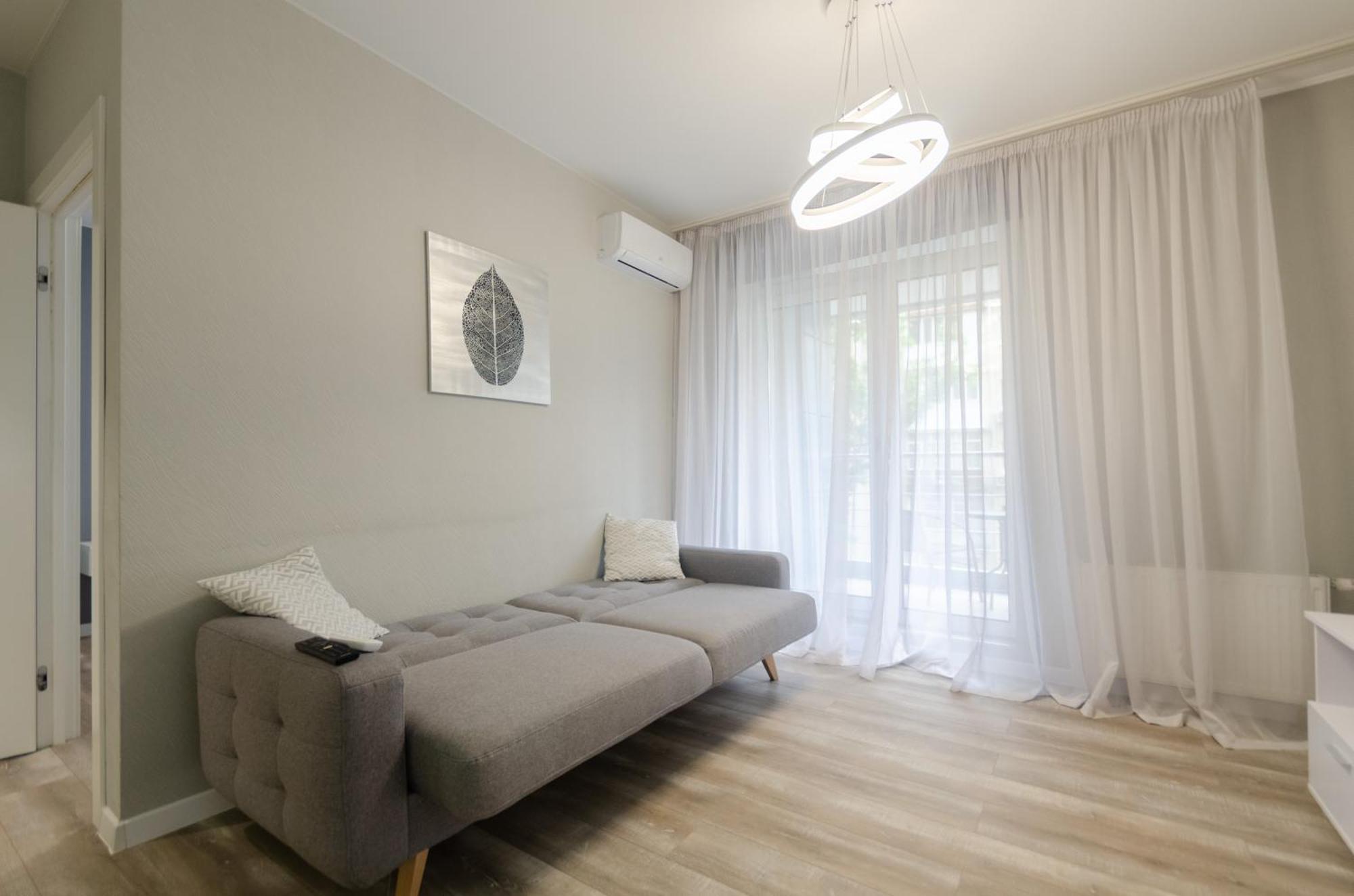 Petrovdom 408-467-471-277-377 In Central Park Cozy Apartments Kyiv Exterior photo